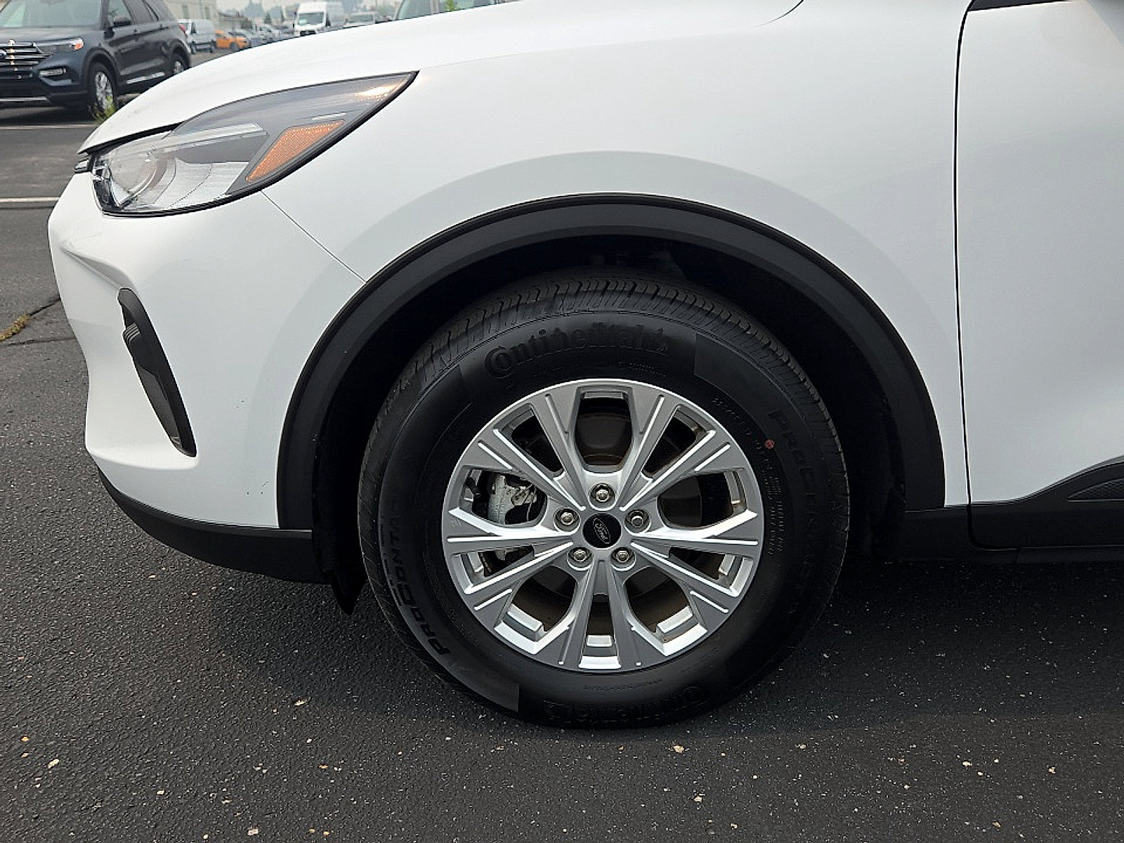 Certified 2023 Ford Escape Active AWD/4WD image 25