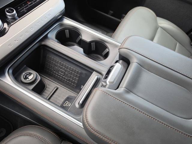 Certified 2025 Ford Expedition Max Active RWD image 30