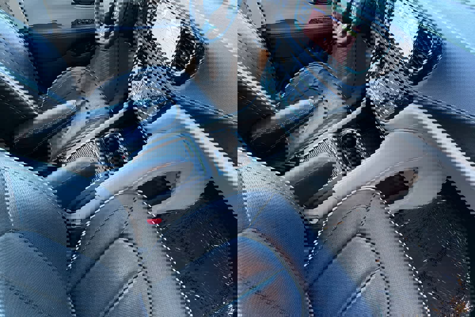 Used 2023 Chrysler Pacifica Limited image 17