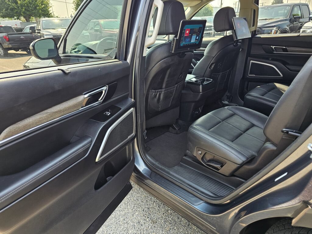 Used 2021 Kia Telluride EX w/ EX Premium Package AWD/4WD image 20