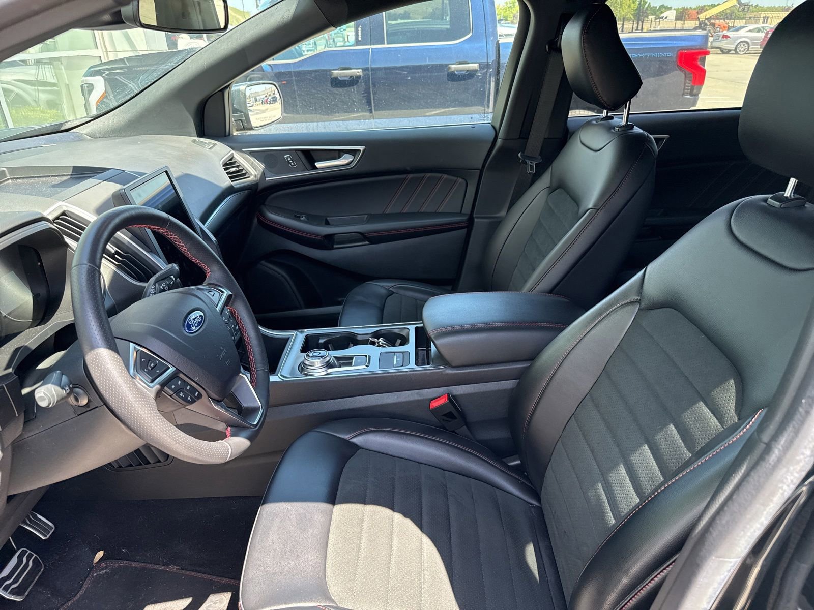 Certified 2023 Ford Edge ST-Line AWD/4WD image 9