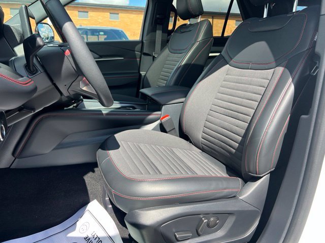 Certified 2025 Ford Explorer ST-Line AWD/4WD image 18