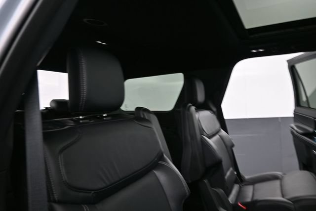 Certified 2026 Ford Expedition Platinum w/ Stealth Performance Package AWD/4WD image 27