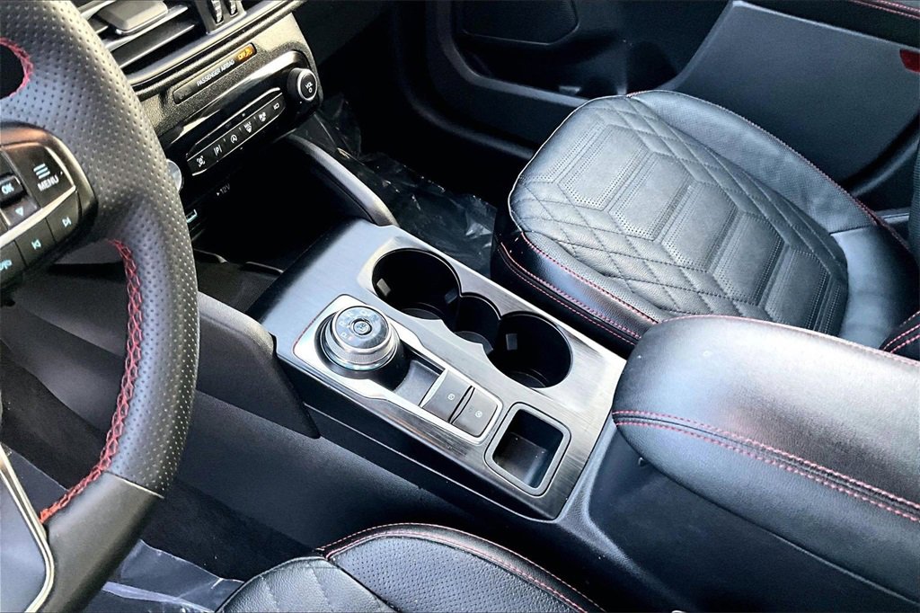 Certified 2023 Ford Escape ST-Line Elite w/ Premium Technology Package image 16