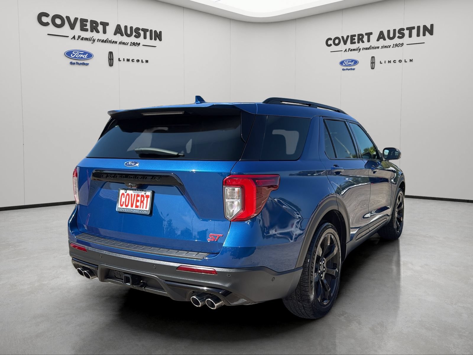Certified 2020 Ford Explorer ST w/ ST Street Pack AWD/4WD image 5