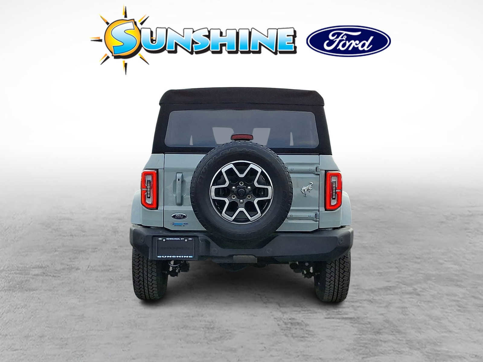 Certified 2024 Ford Bronco Outer Banks image 3