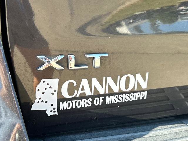 Certified 2022 Ford Expedition Max XLT RWD image 5