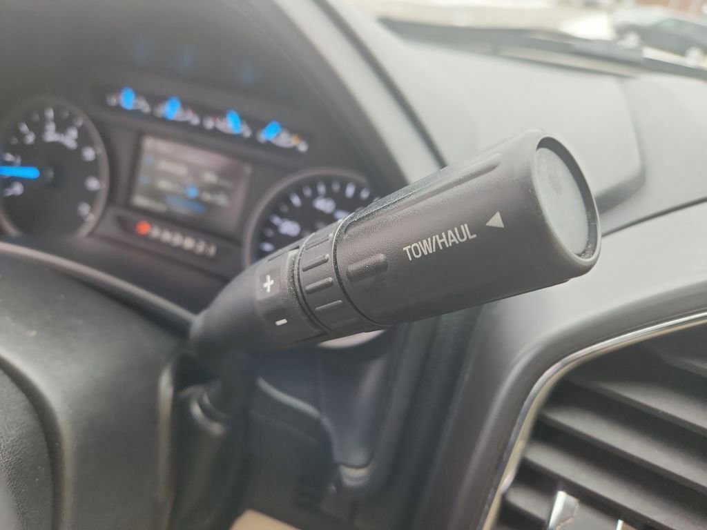 Certified 2017 Ford F250 XLT w/ XLT Value Package image 17