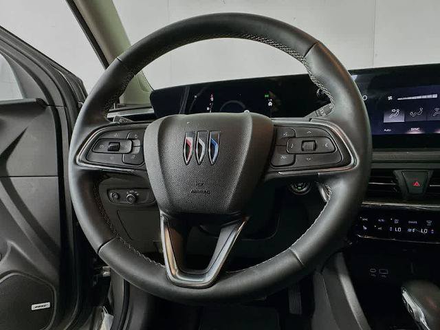 Used 2024 Buick Encore GX Avenir w/ Avenir Technology Package FWD image 15