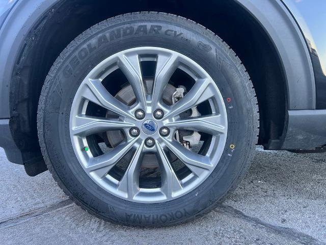 Certified 2023 Ford Explorer XLT w/ Equipment Group 202A image 28