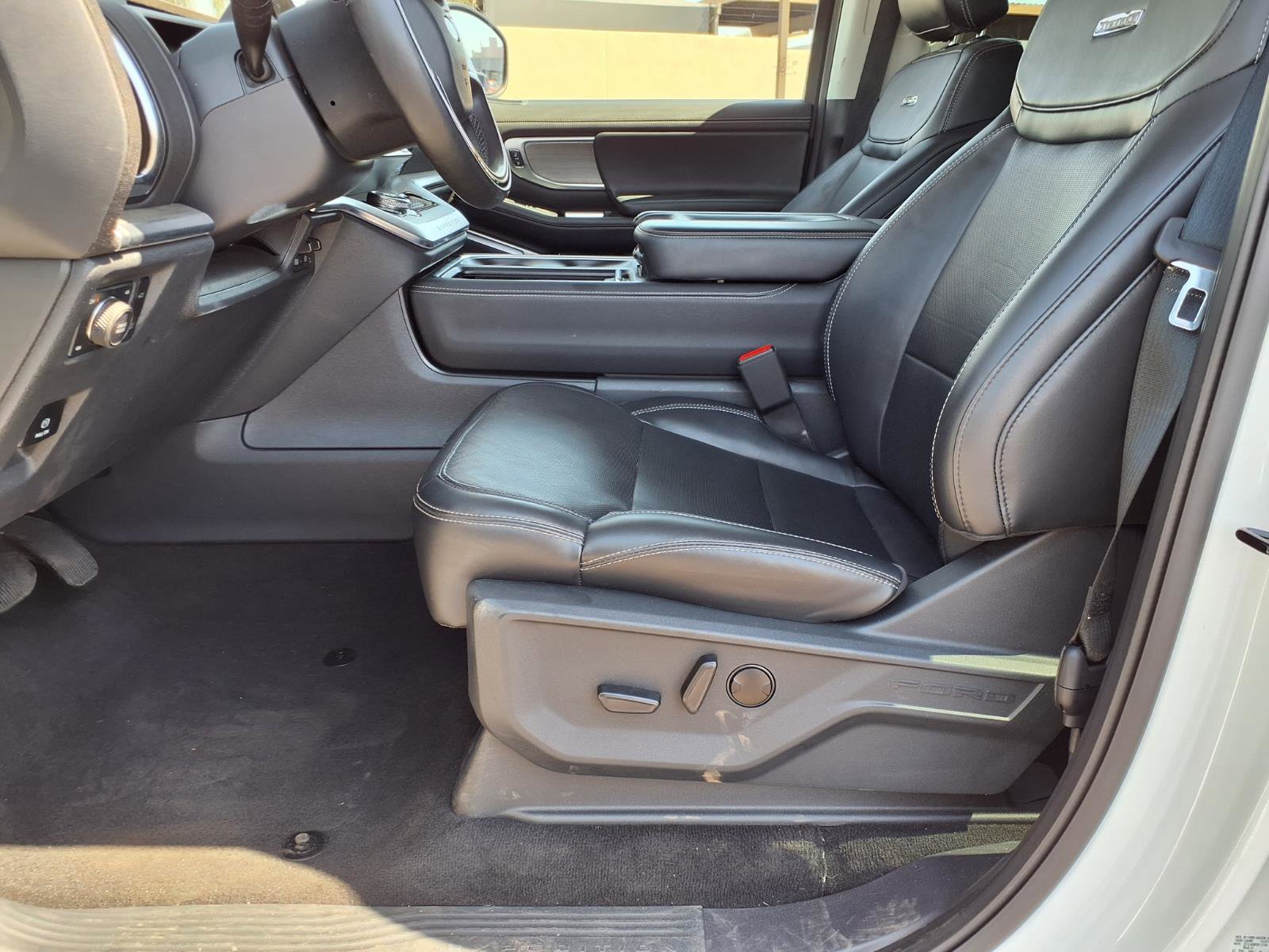 Certified 2025 Ford Expedition Max Platinum AWD/4WD image 24