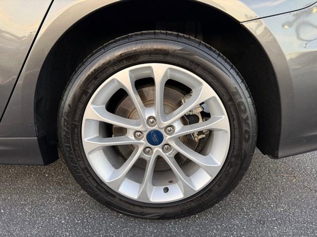 Certified 2019 Ford Fusion Energi Titanium image 10