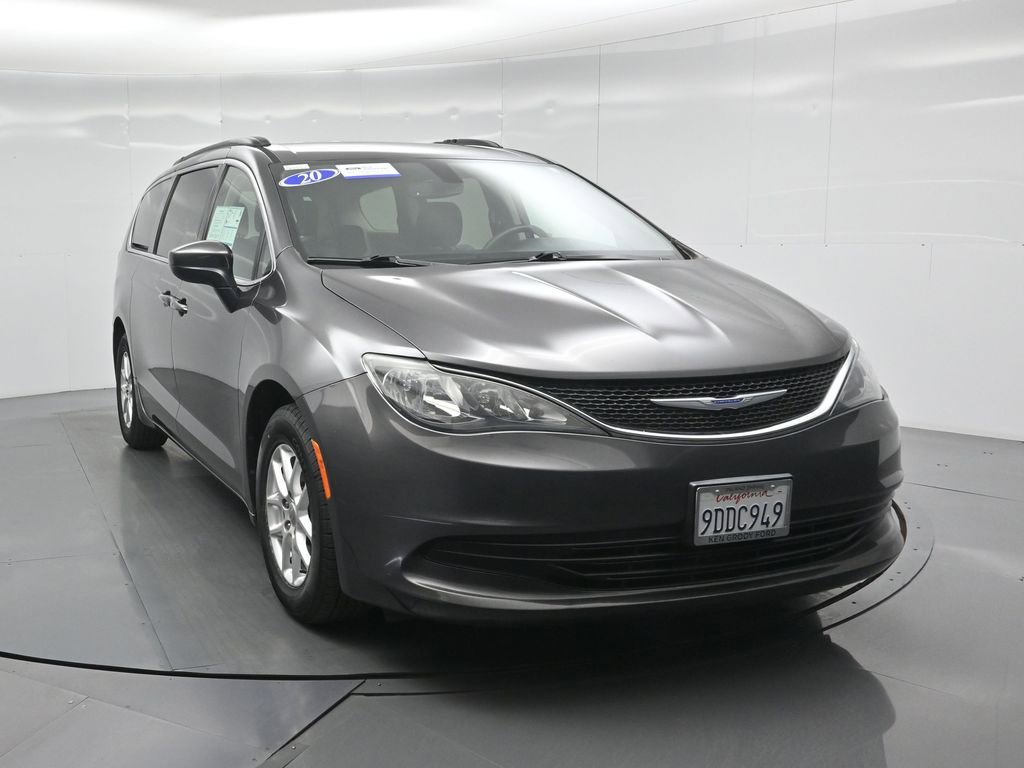 Used 2020 Chrysler Voyager Lxi image 27