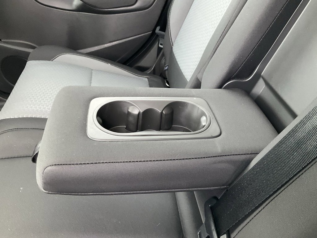 Certified 2017 Ford Escape SE w/ SE Cold Weather Package image 19