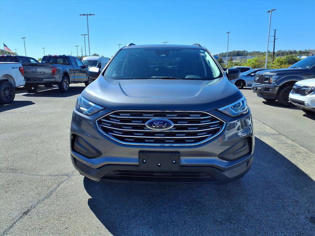 Certified 2022 Ford Edge SE image 6