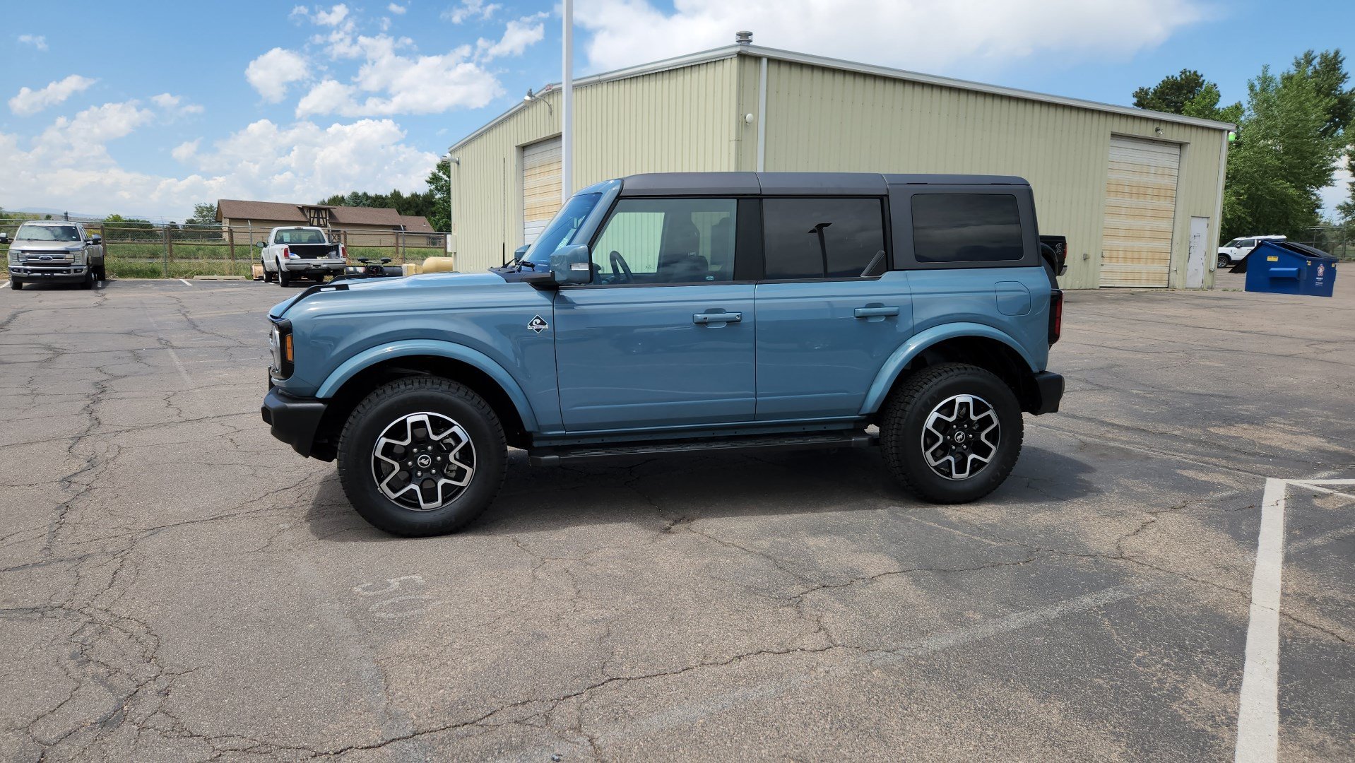 Certified 2023 Ford Bronco Outer Banks AWD/4WD image 5