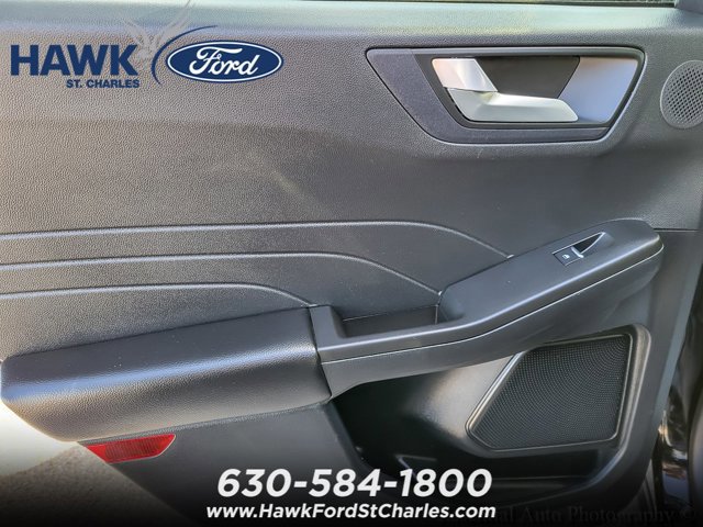 Certified 2021 Ford Escape Titanium w/ Class II Trailer Tow Package AWD/4WD image 19