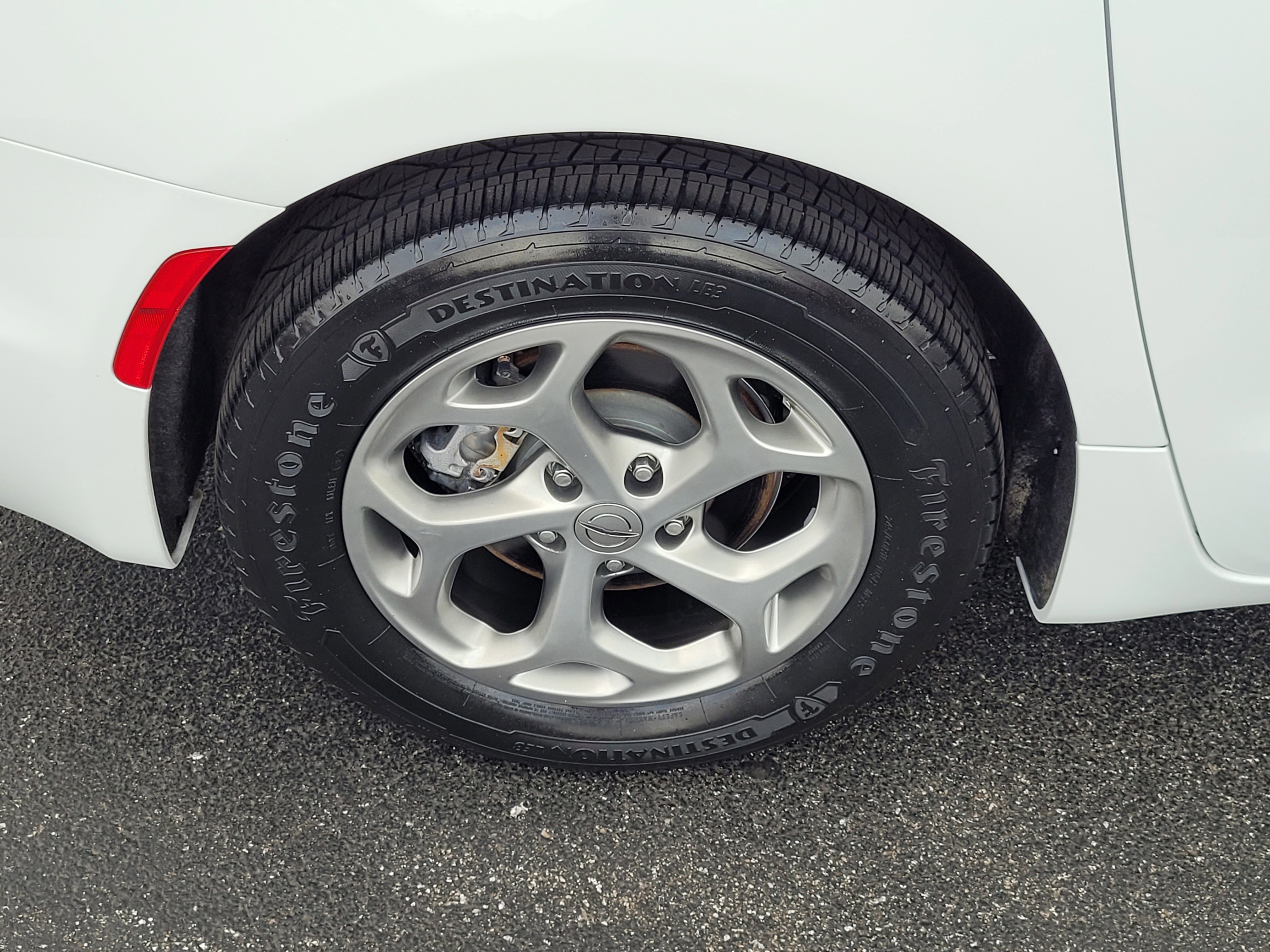 Used 2022 Chrysler Pacifica Limited FWD image 10