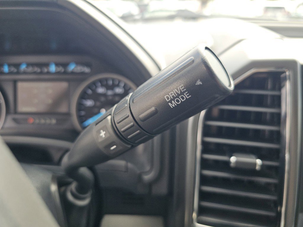 Certified 2022 Ford F350 XLT w/ XLT Value Package image 31