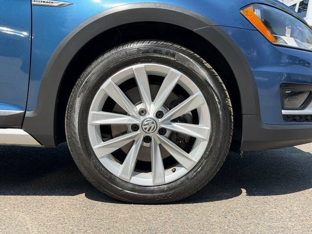 Used 2017 Volkswagen Golf Alltrack S AWD/4WD image 29