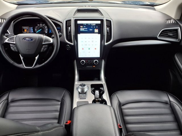 Certified 2023 Ford Edge SEL w/ Convenience Package AWD/4WD image 13