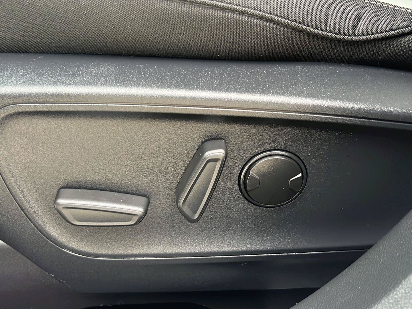 Certified 2024 Ford Escape Active AWD/4WD image 13