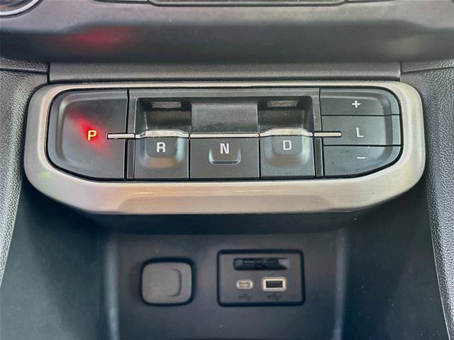 Used 2023 GMC Acadia Denali w/ Black Diamond Edition FWD image 18