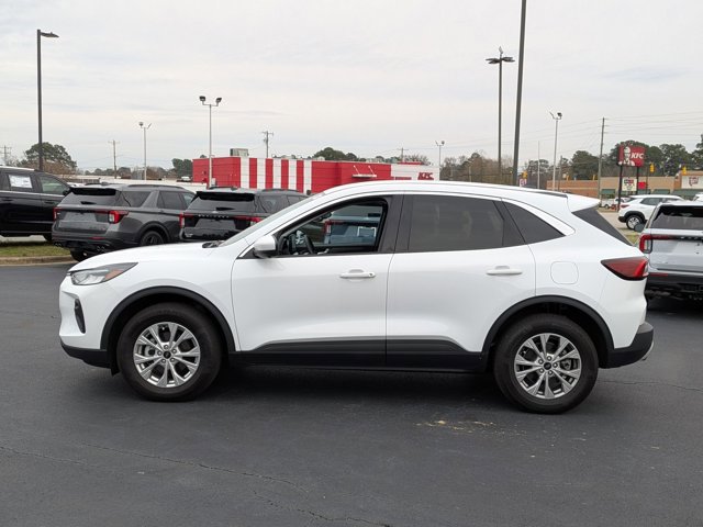 Certified 2023 Ford Escape Active w/ Tech Pack #2 image 5