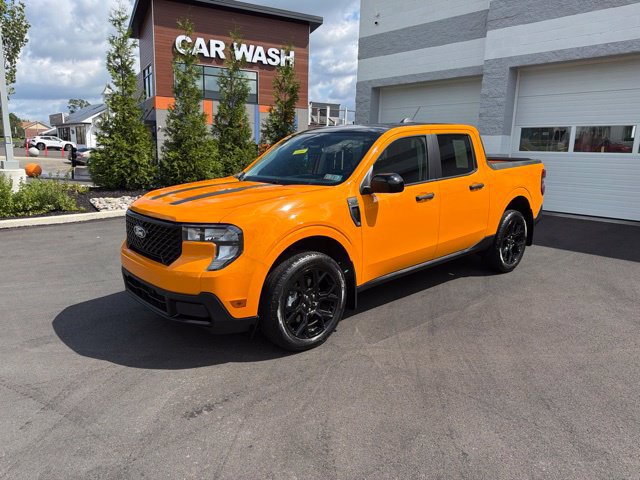 Certified 2026 Ford Maverick XLT w/ Black Appearance Package AWD/4WD image 2