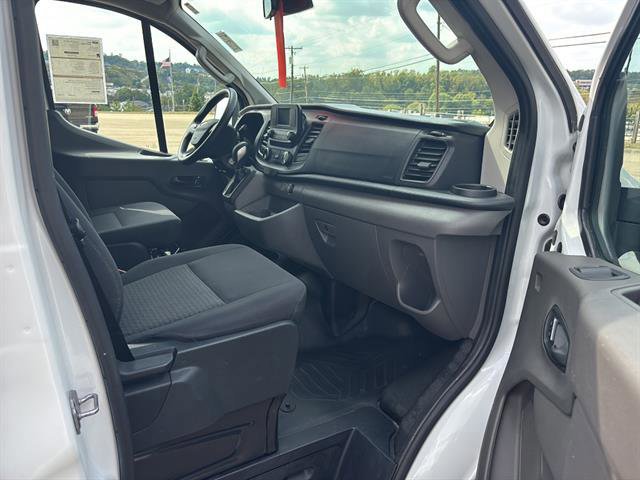 Certified 2024 Ford Transit 250 Low Roof w/ Exterior Upgrade Package image 18