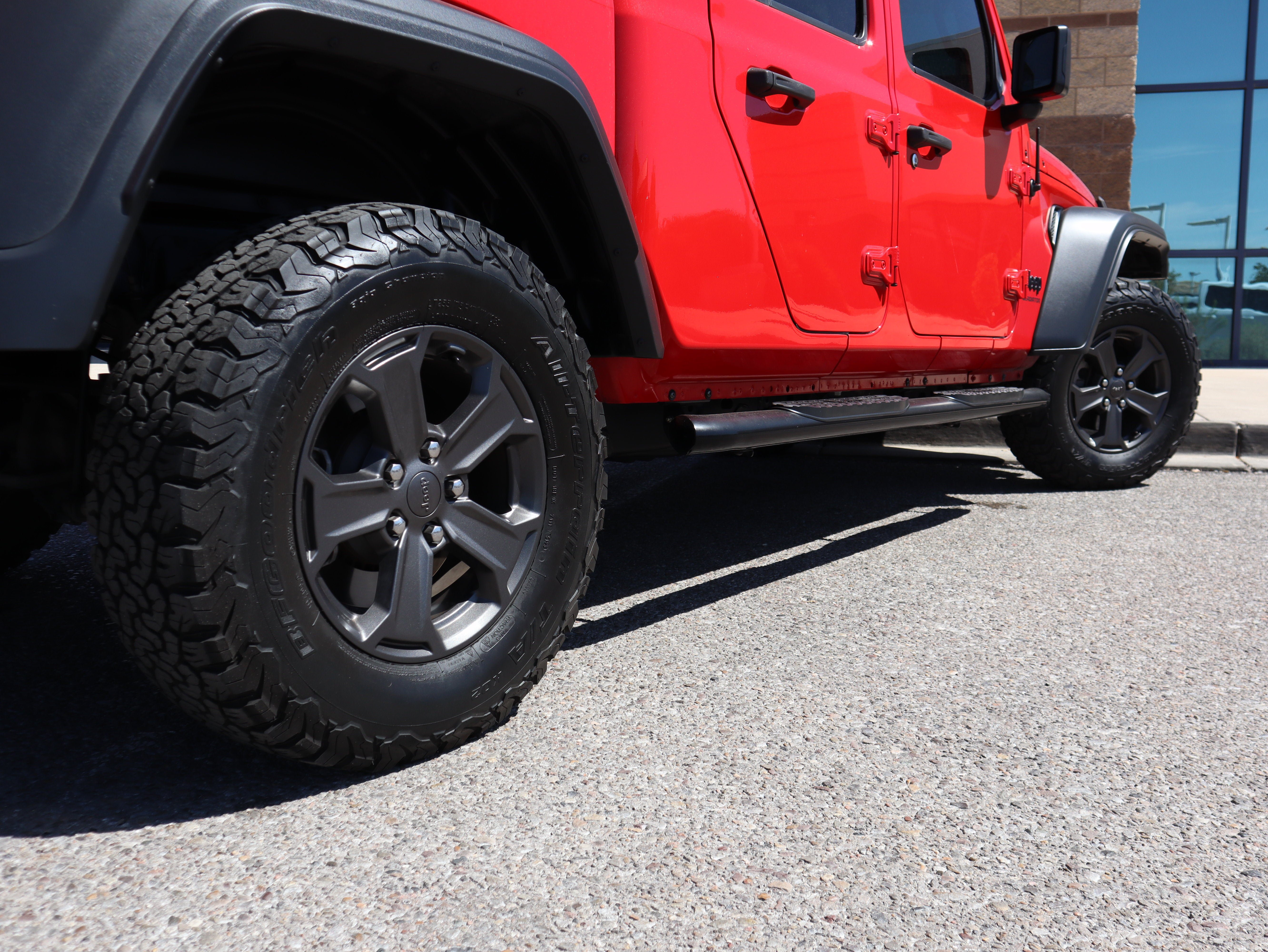Used 2020 Jeep Gladiator Sport w/ Quick Order Package 24S AWD/4WD image 11