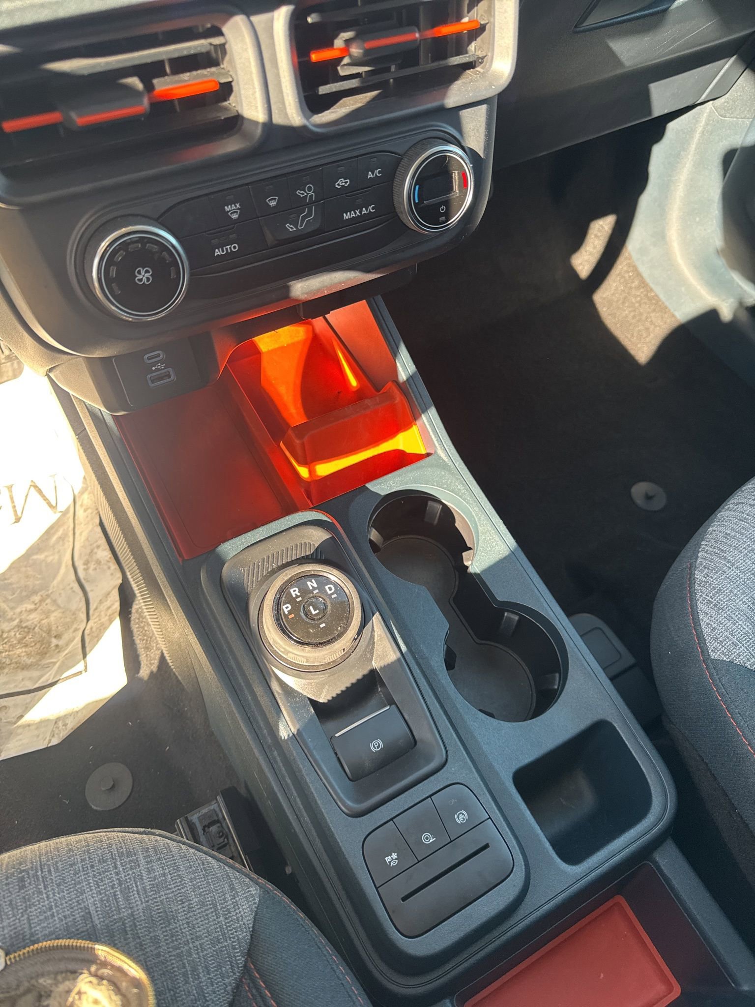 Certified 2022 Ford Maverick XLT image 8