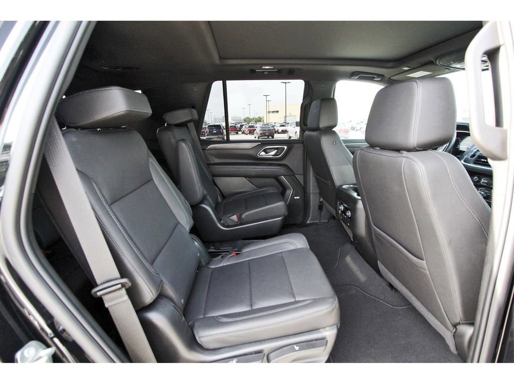Used 2023 Chevrolet Tahoe LT w/ Luxury Package image 10