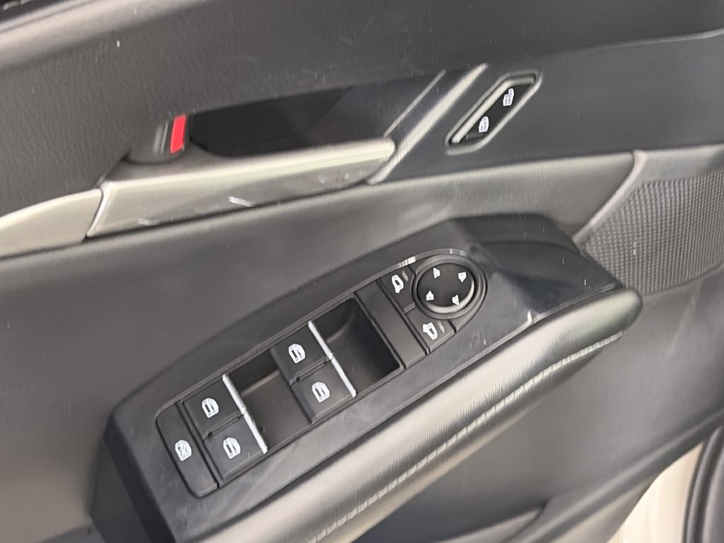Used 2024 MAZDA CX-30 AWD 2.5 S w/ Select Sport Pkg image 24