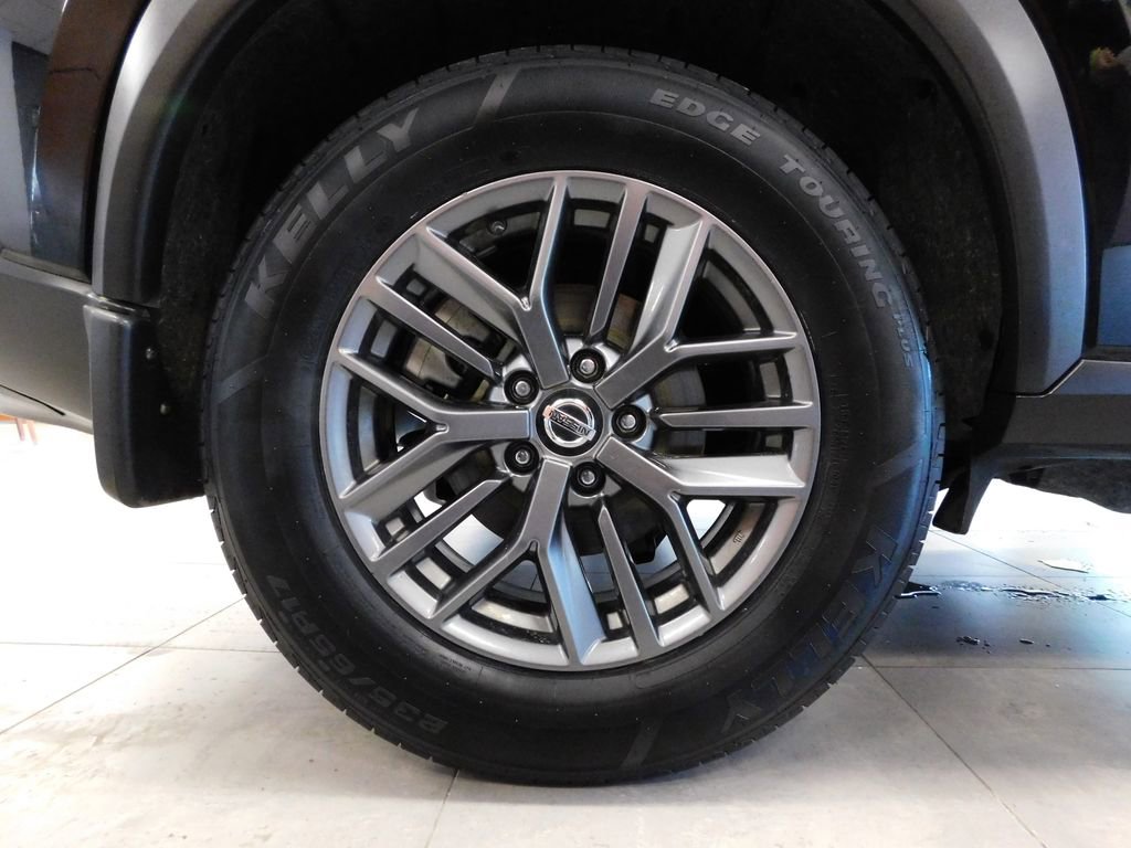 Used 2021 Nissan Rogue S AWD/4WD image 14