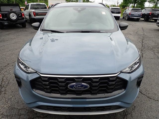 Certified 2024 Ford Escape ST-Line w/ Tech Pack #1 AWD/4WD image 12