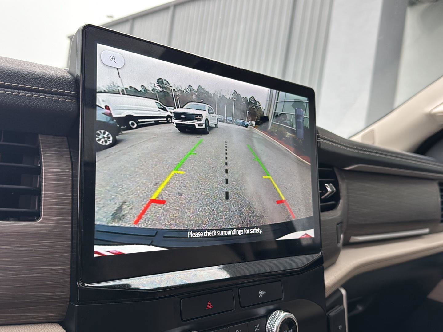 Certified 2023 Ford Expedition Limited image 22