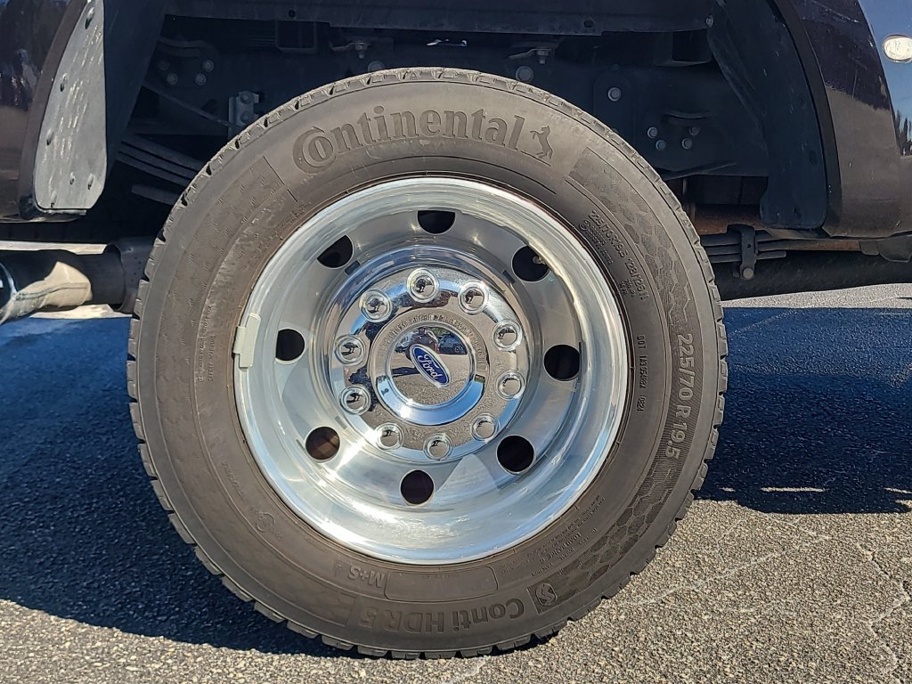 Certified 2024 Ford F450 Limited w/ FX4 Off-Road Package AWD/4WD image 5