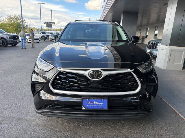 Used 2020 Toyota Highlander L AWD/4WD image 2