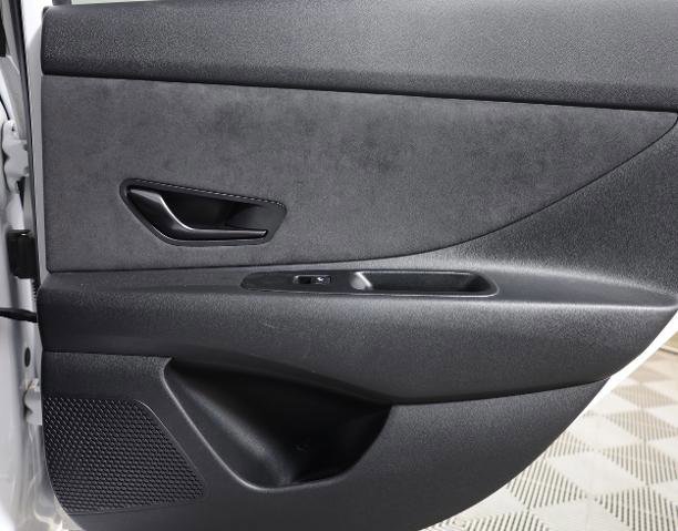 Used 2023 Hyundai Elantra N image 34