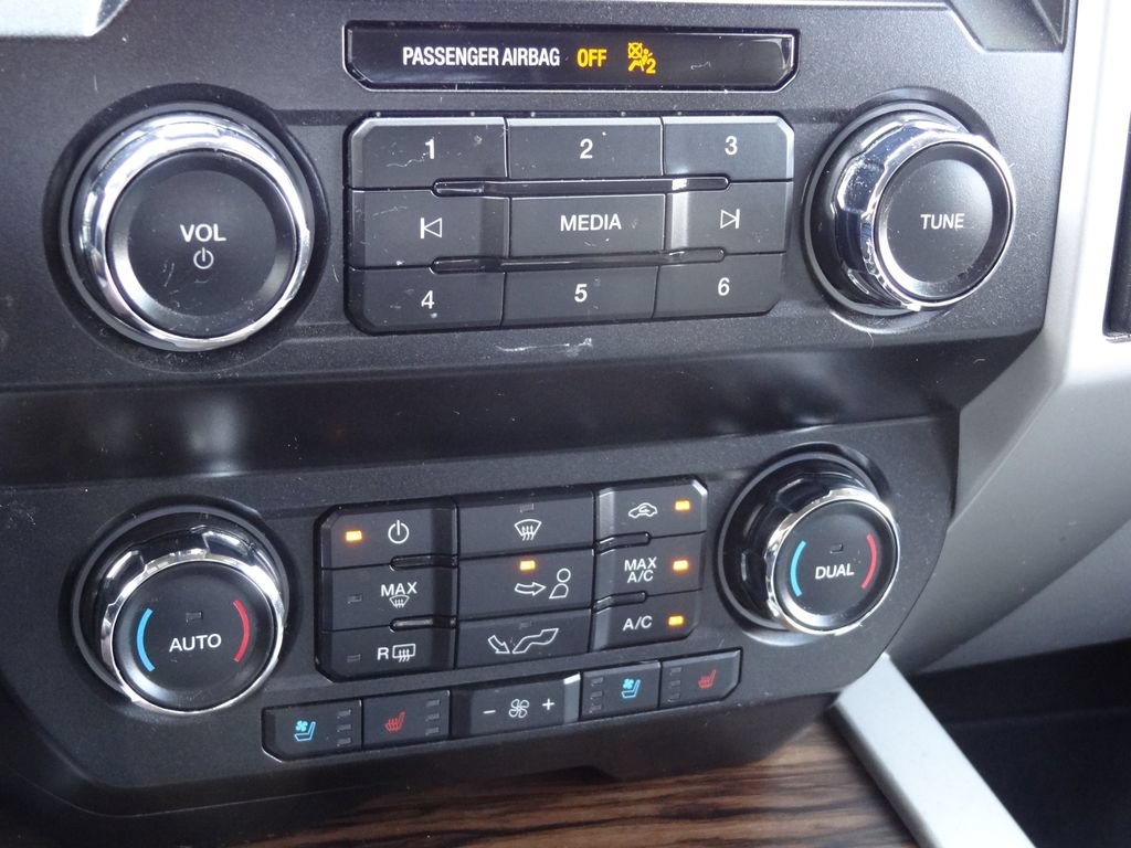 Certified 2019 Ford F150 Lariat AWD/4WD image 29
