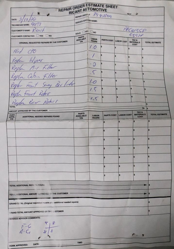 Used 2024 Toyota Camry SE FWD image 11