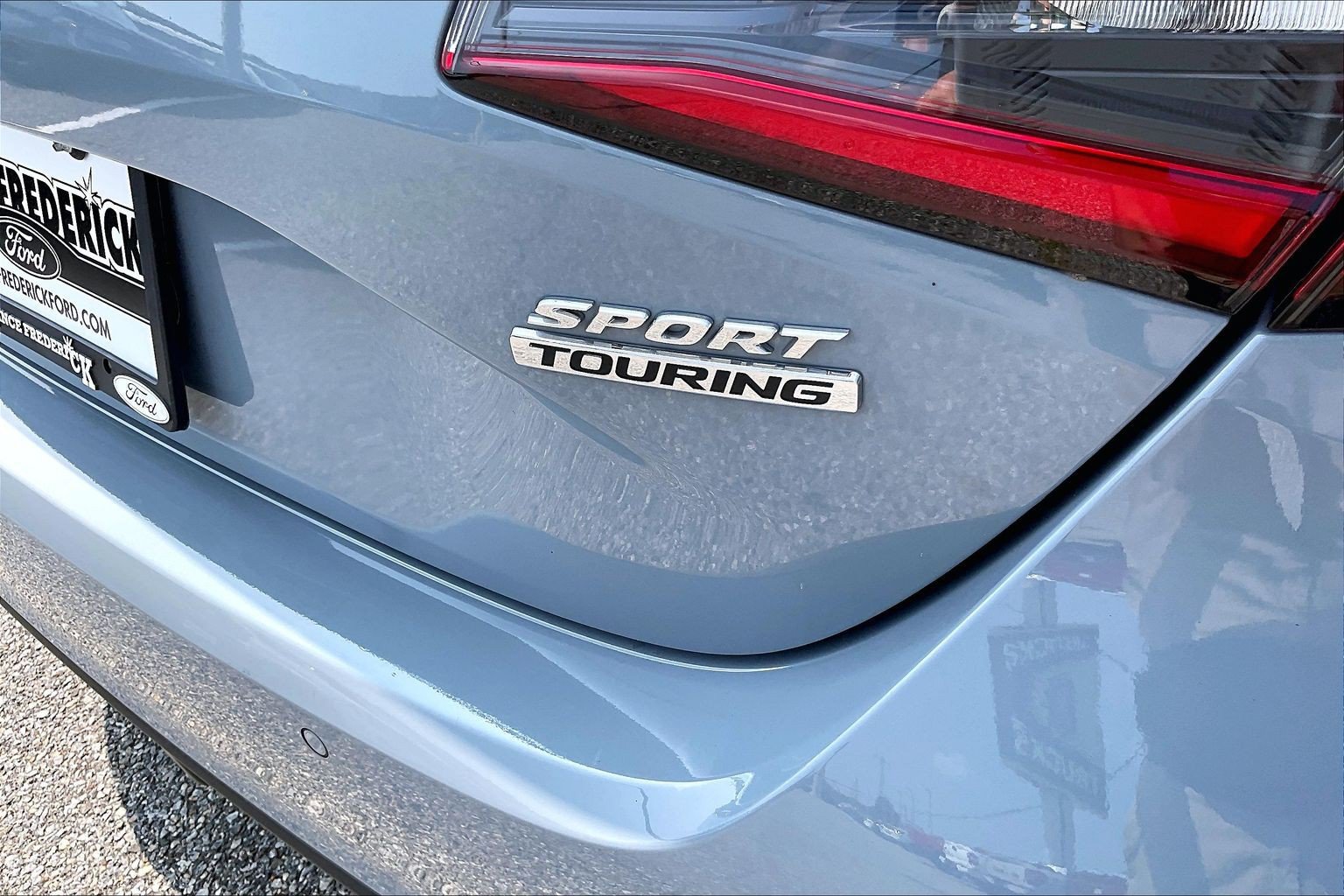 Used 2022 Honda Civic Sport Touring image 8