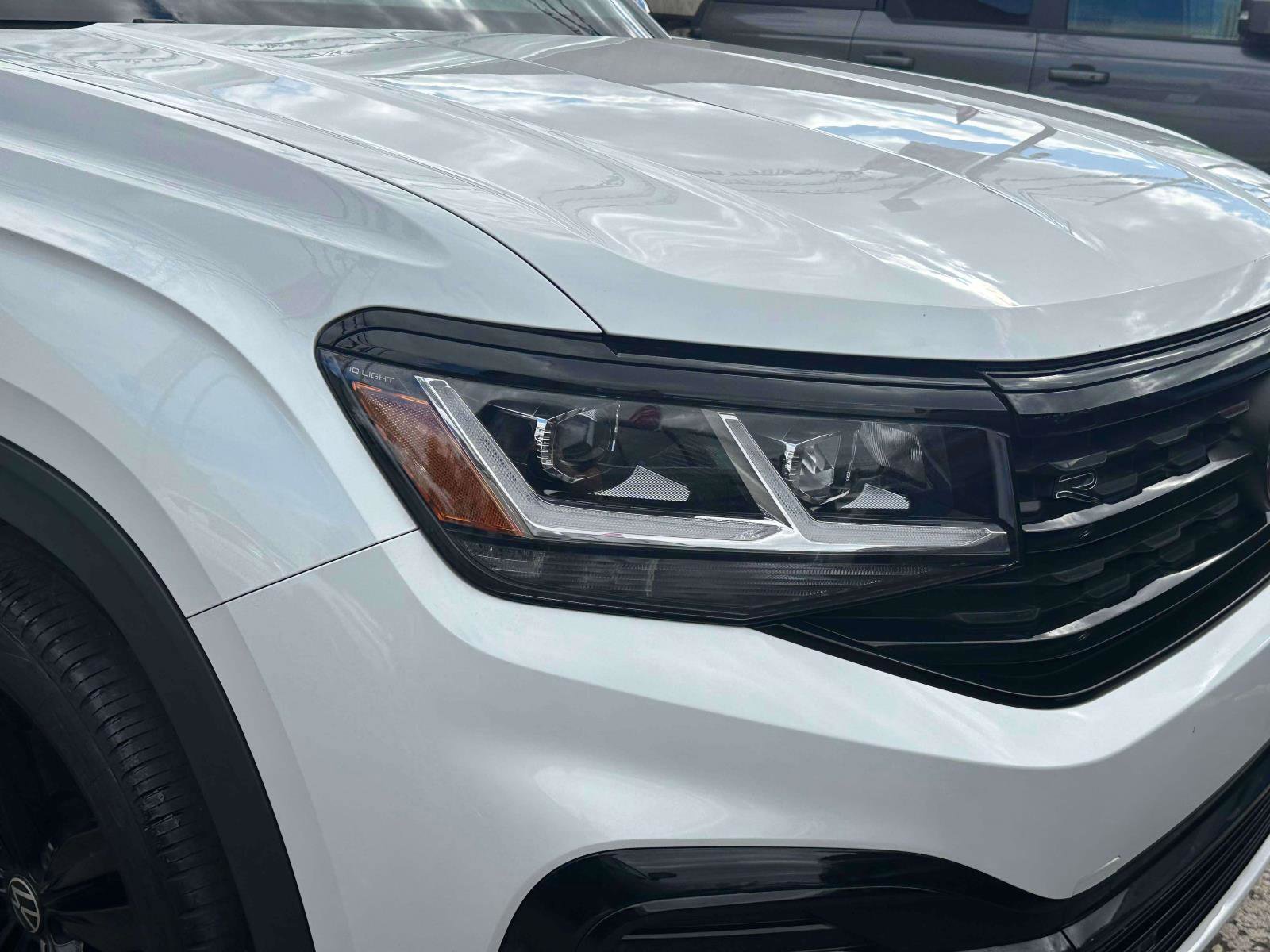 Used 2023 Volkswagen Atlas Cross Sport SEL R-Line image 7