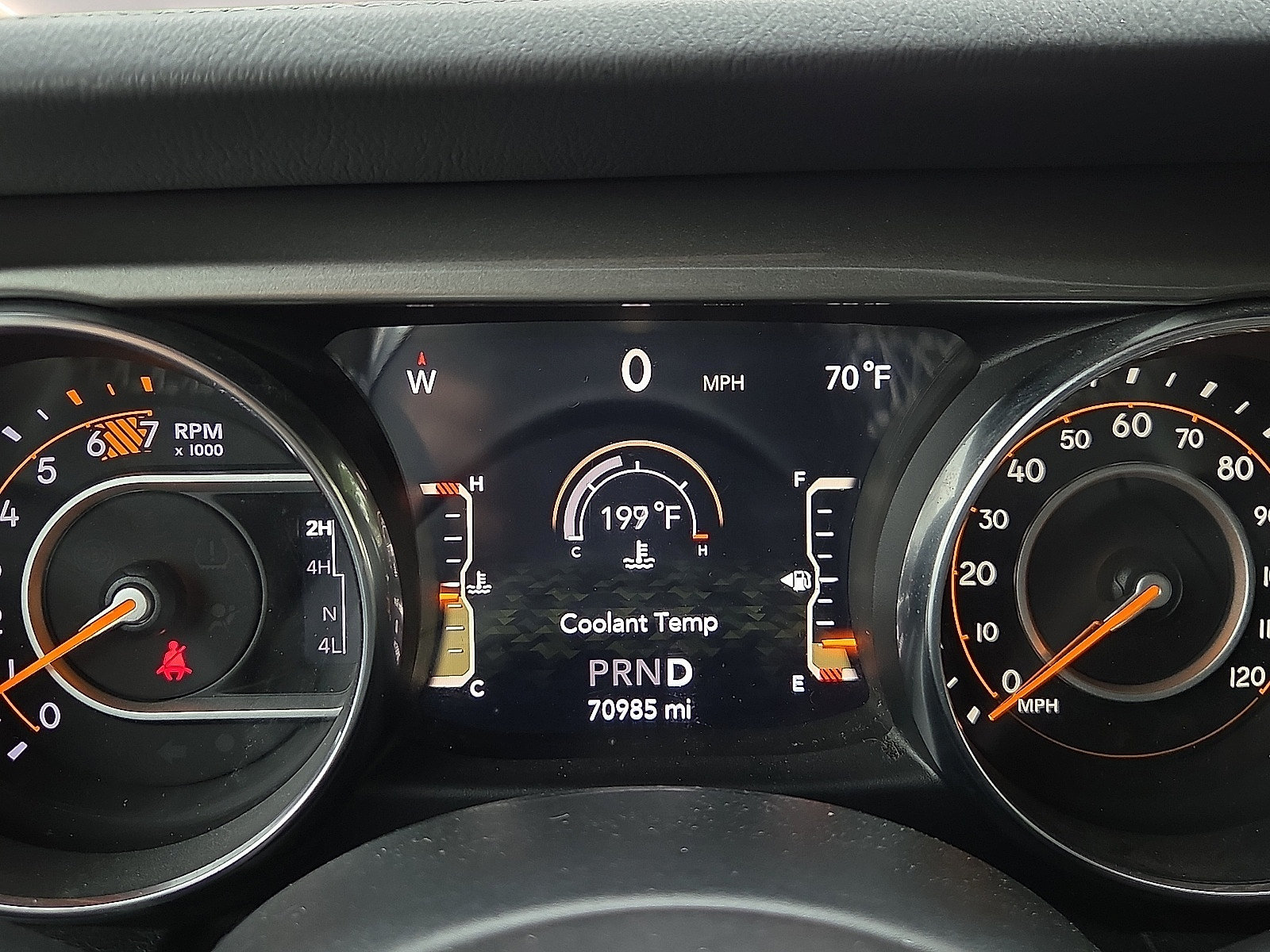 Used 2019 Jeep Wrangler Unlimited Sahara w/ Safety Group AWD/4WD image 23