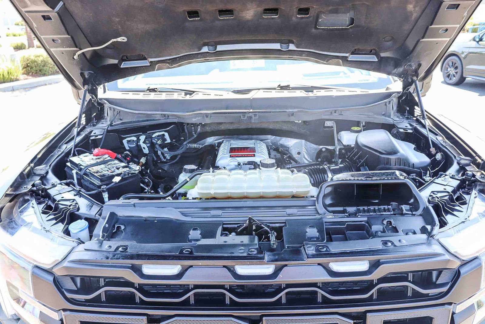 Certified 2024 Ford F150 Raptor w/ Equipment Group 803A Raptor R AWD/4WD image 28