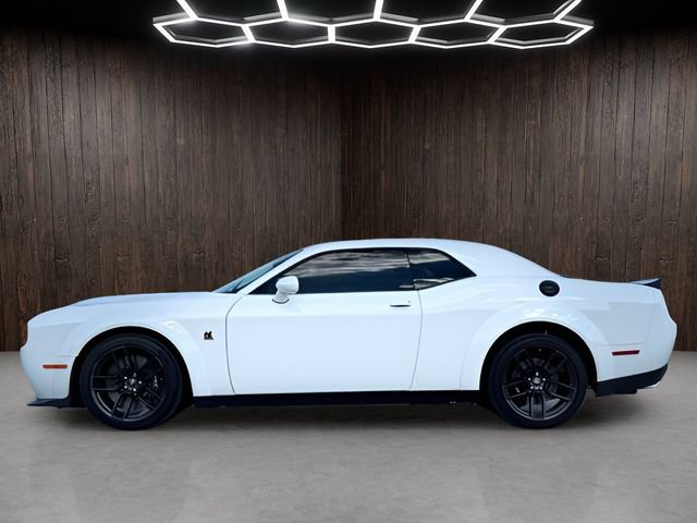 Used 2022 Dodge Challenger R/T Scat Pack RWD image 5