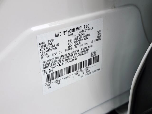 Certified 2022 Ford Edge ST-Line w/ Class II Trailer Tow Package image 33