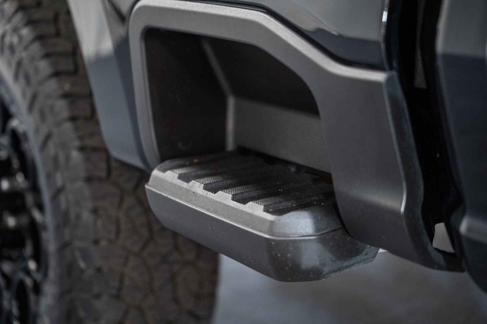 Certified 2024 Ford F250 Lariat w/ Lariat Ultimate Package image 25