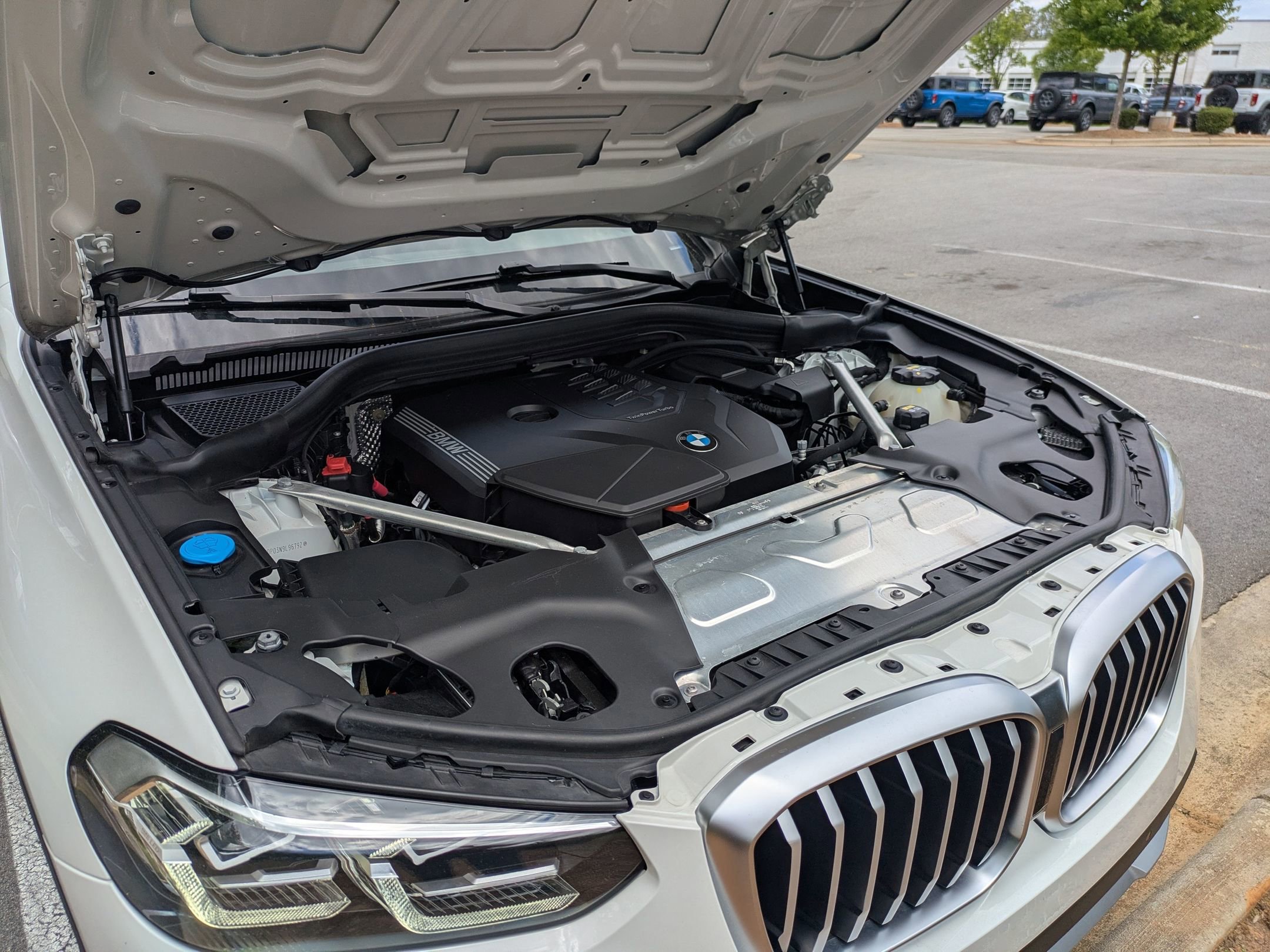 Used 2022 BMW X3 xDrive30i w/ Premium Package 2 image 41